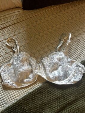 Ralph Lauren White Lace Underwire Bra 36C